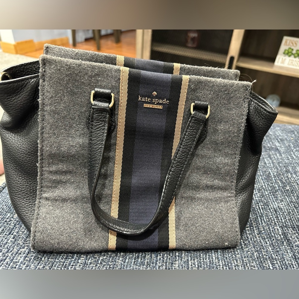 Kate spade purse